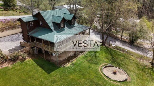 Building Photo - 131 Tanner Trail