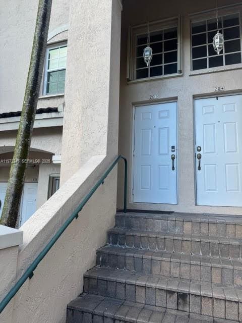 Building Photo - 5650 NW 115th Ct