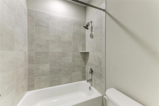 Building Photo - 13827 Green Hammock Pl