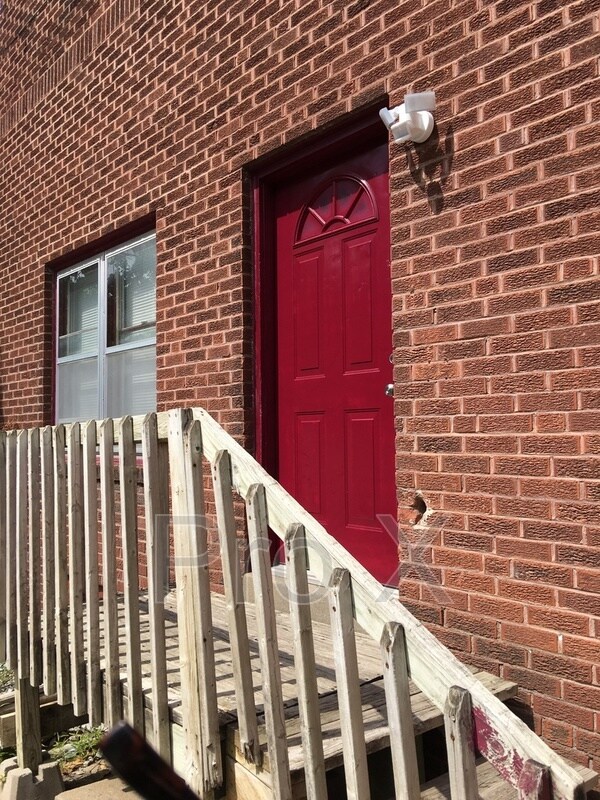 Primary Photo - 201 W Washington St