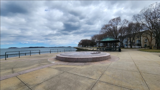 Building Photo - 7 Ocean View Dr