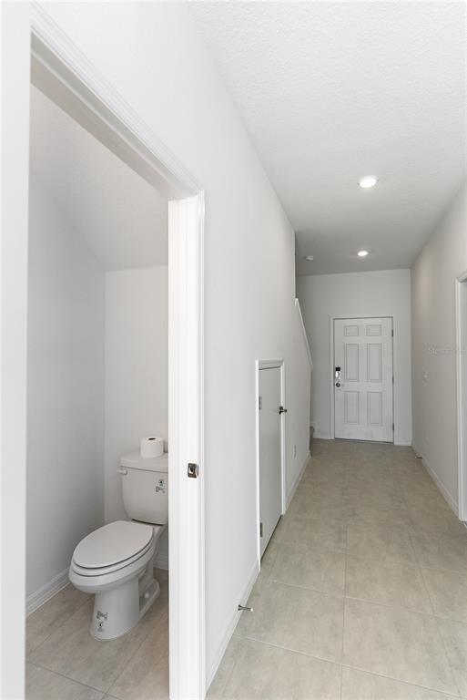 Building Photo - 15117 Cuzcorro Ct