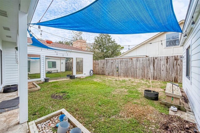 Building Photo - 10919 Villa Lea Ln