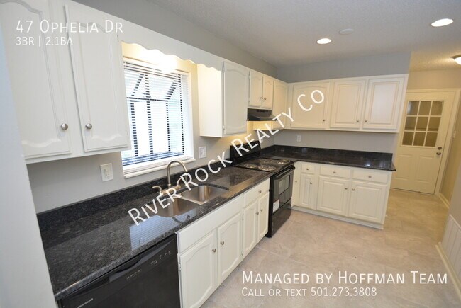 Building Photo - 47 Ophelia Dr