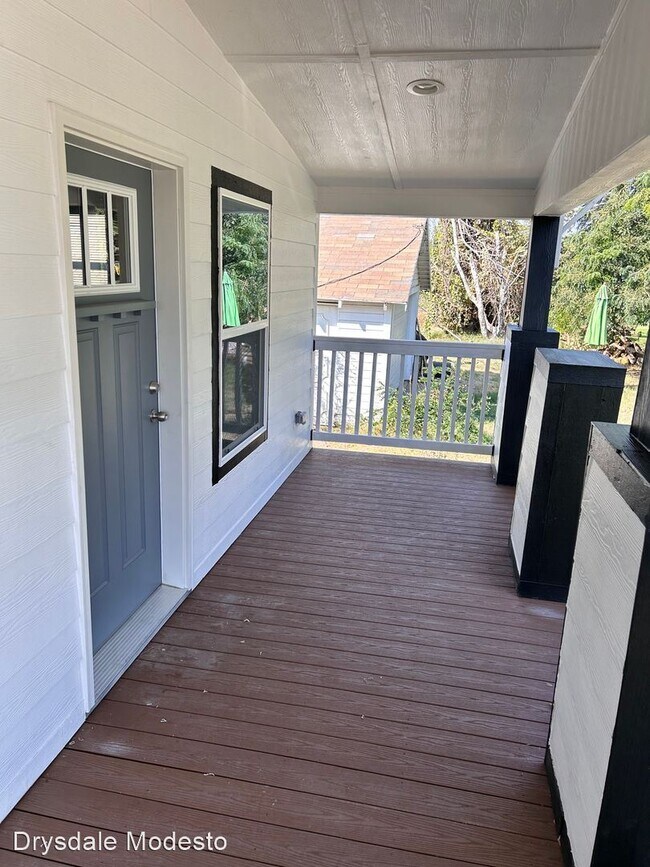 Building Photo - 2 br, 1.5 bath House - 3623 Toomes Rd.