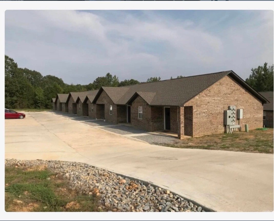 Building Photo - 107 Sweet Gum Trail