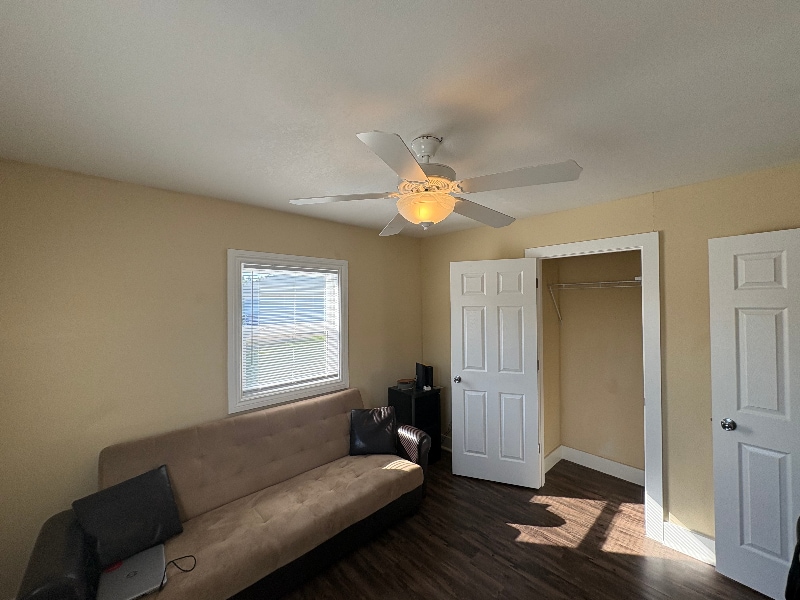Building Photo - 2026 Penrose Dr