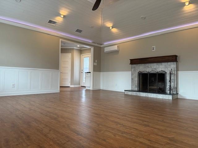 Building Photo - 9941 Mixon Dr