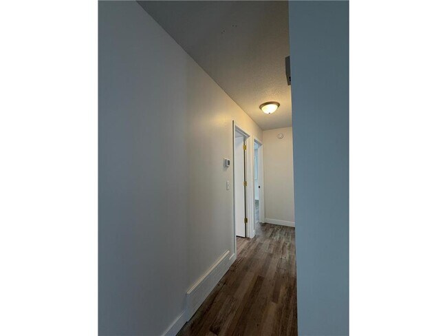 Building Photo - 16563 Fishing Ave