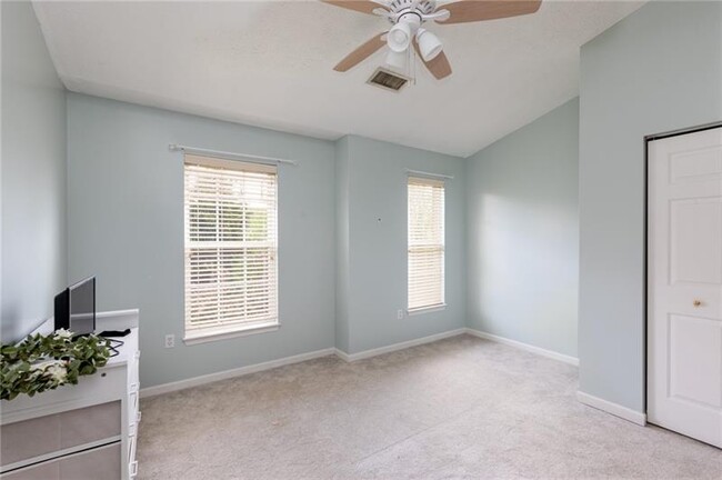 Building Photo - 81306 Lost Valley Dr