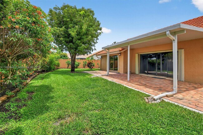 Building Photo - 9581 El Clair Ranch Rd