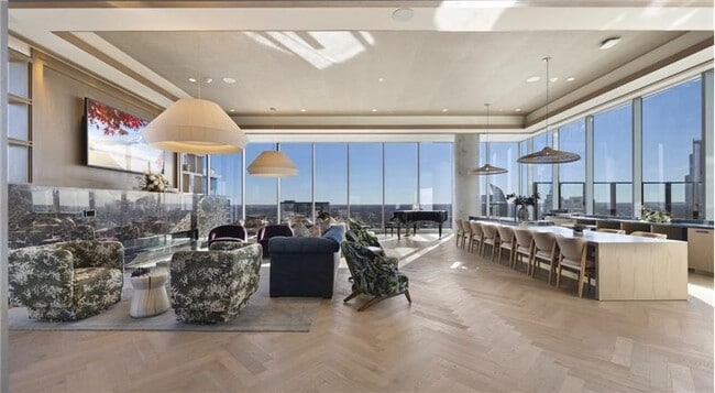 Building Photo - 601 Guadalupe St