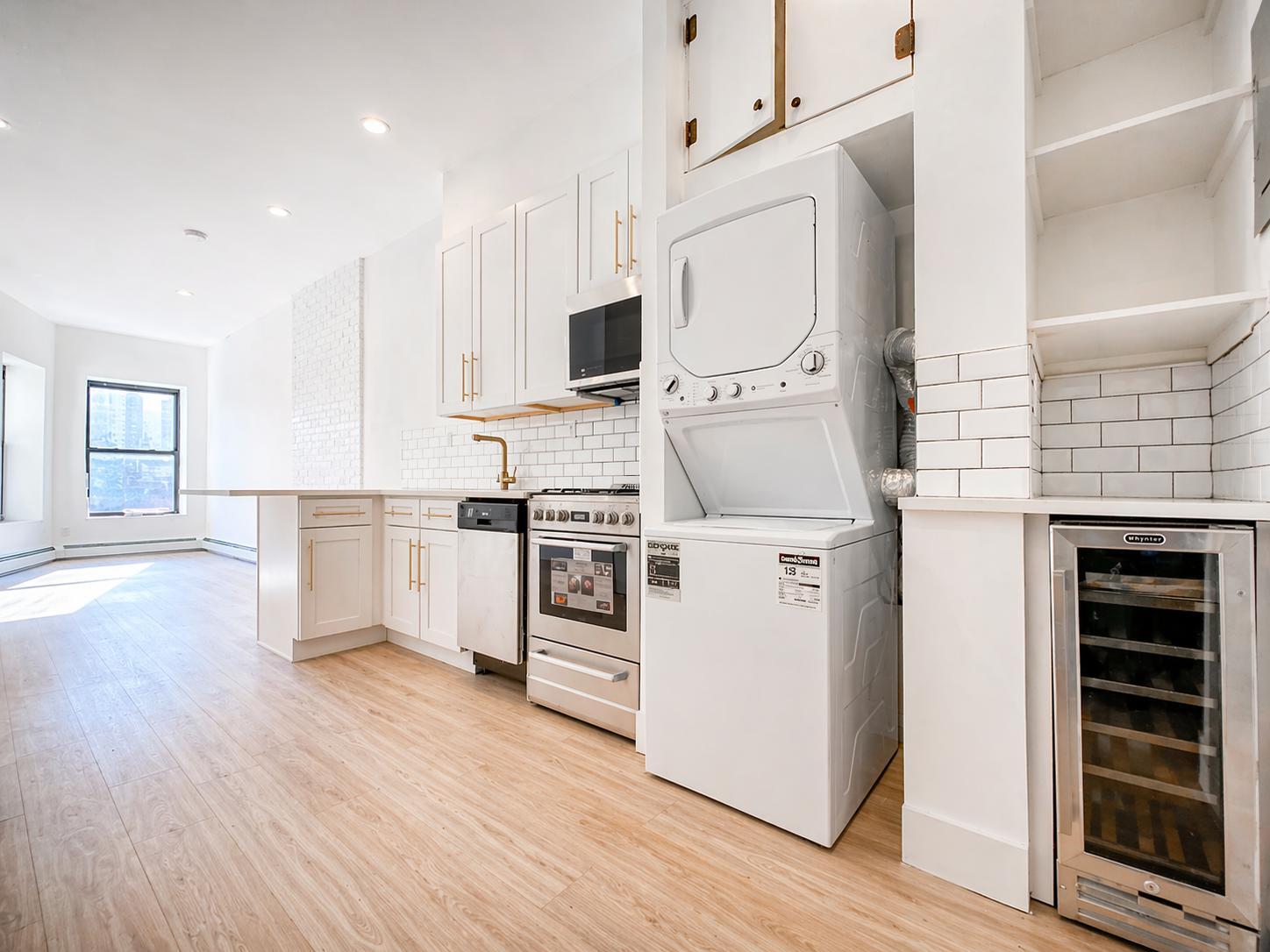 Building Photo - 189 Jefferson Ave