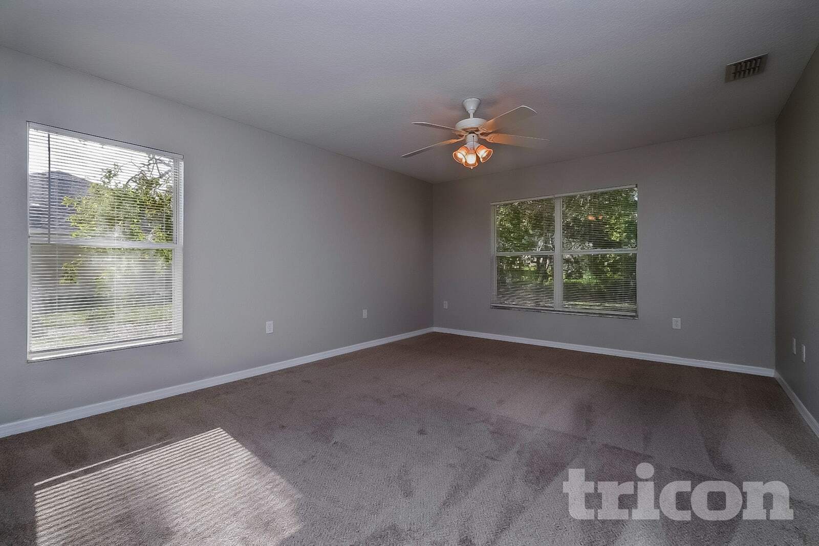 Building Photo - 8 Matricaria Ct