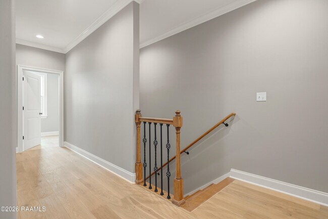 Building Photo - 106 Mary Ann Dr