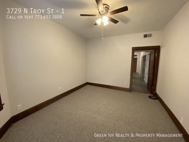 Building Photo - 3729 N Troy St