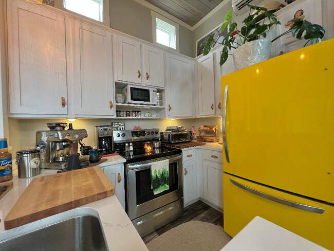 Building Photo - 42 Skipping Stone Ln