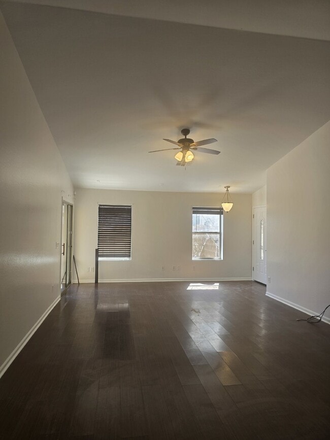 Building Photo - Heartland Ranch Gem