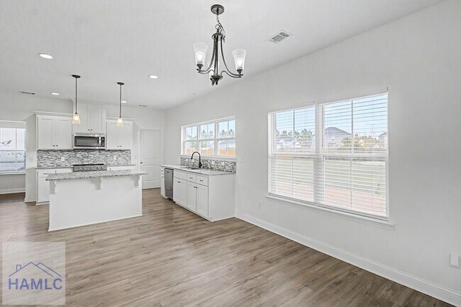 Building Photo - 206 Farnsworth Trl