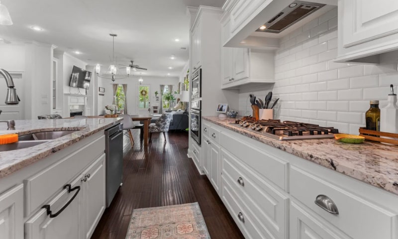 Building Photo - 1307 Americana Blvd