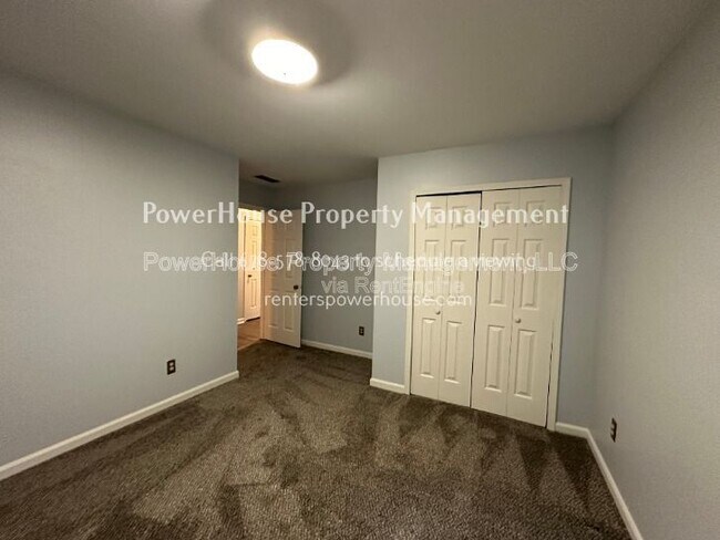 Building Photo - 790 Woodmont Dr