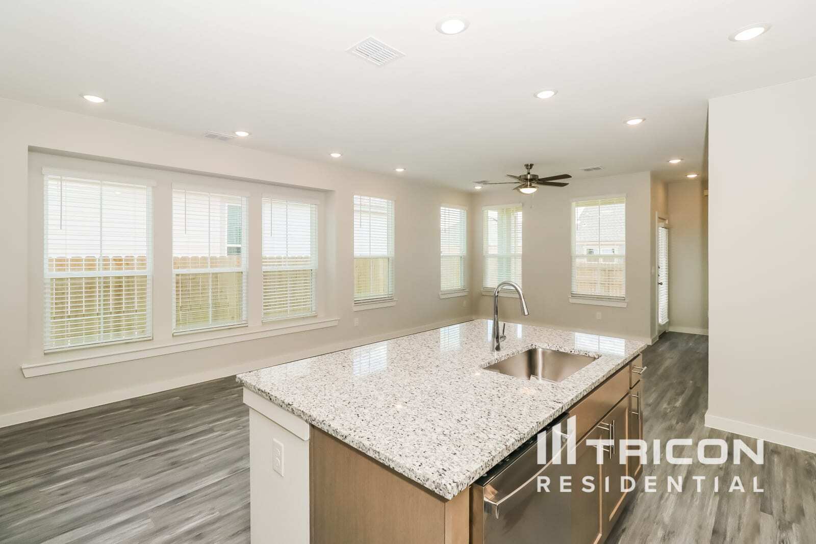 Building Photo - 1545 Palo Verde Wy