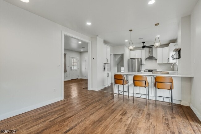 Building Photo - 45 Clark Ave