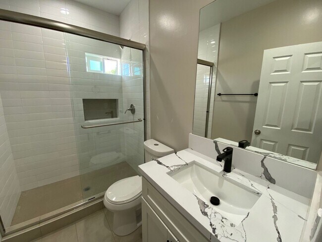 Building Photo - 4BD/2BA on La Dorna (Lease out, pending si...