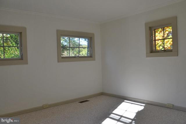 Building Photo - 137 Wertsville Rd