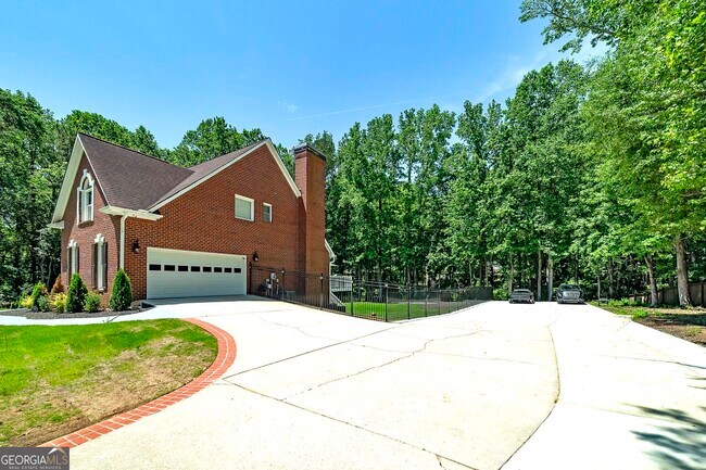Building Photo - 20 Allie Dr