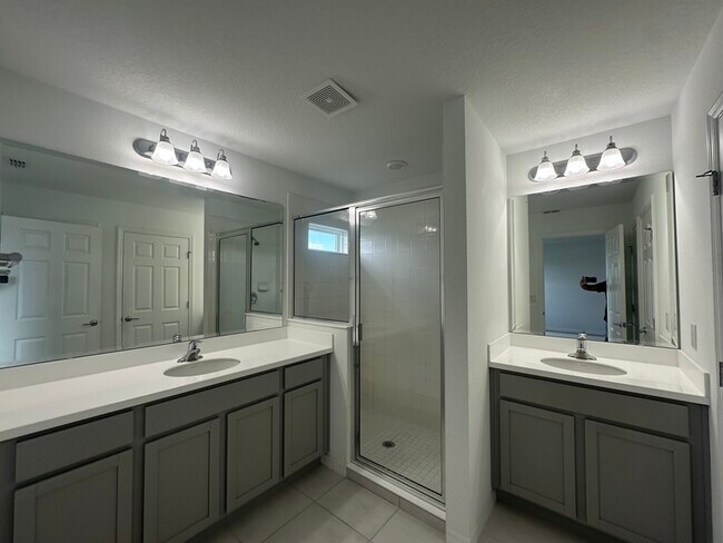 Building Photo - 352 Quarry Rock Cir