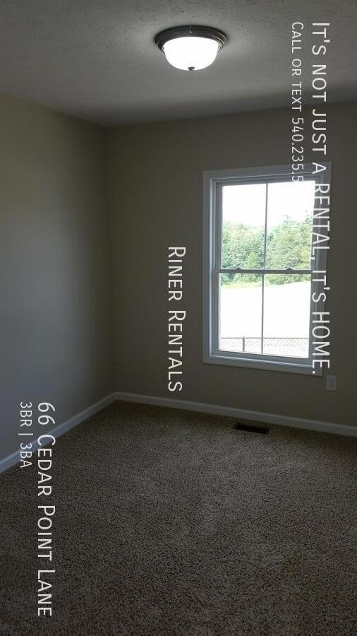 Building Photo - 66 Cedar Point Ln