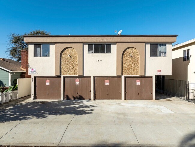 Building Photo - 759 Freeman Ave