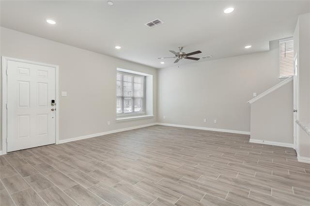 Building Photo - 3718 Malibu Dr