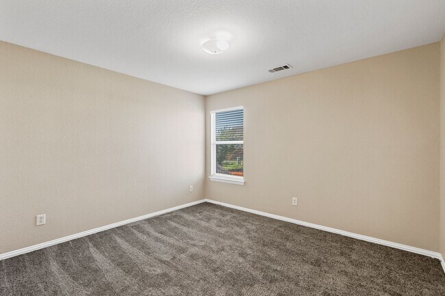 Building Photo - Lovely 2 Story 3/2.5/2 in NORTHWEST ISD Av...