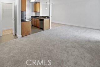 Building Photo - 10982 Roebling Ave