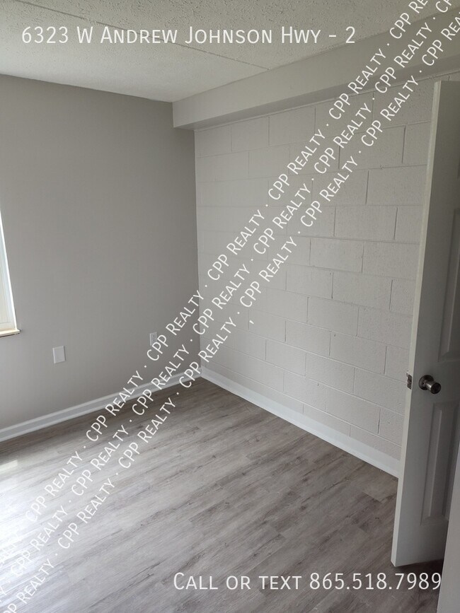 Building Photo - 6323 W Andrew Johnson Hwy