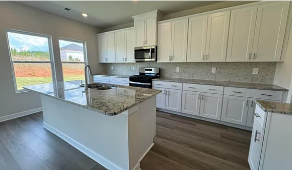 Building Photo - 265 Lavinia Cir
