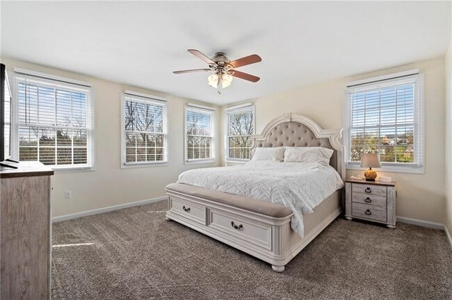 Building Photo - 8025 Jordan Ct