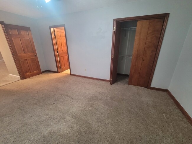 Building Photo - 524 N 34th St