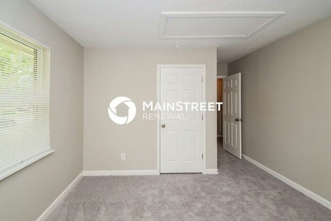 Building Photo - 3 Bedroom Pet-Friendly Home in Bessemer, AL with Main Street Renewal