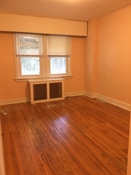Building Photo - 2277 Shady Ave