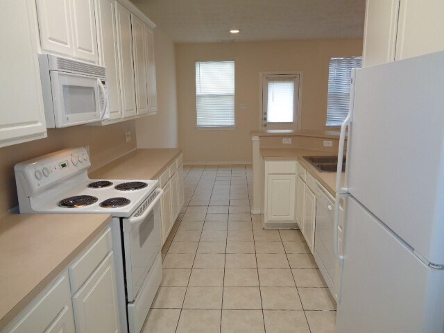 Building Photo - 6155 Morningshire Ln