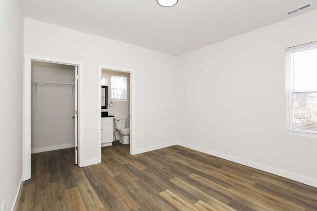 Building Photo - "Spacious 3-Bed, 2-Bath Urban Retreat on Winthrop Ave – Perfect for Comfortable Living!"