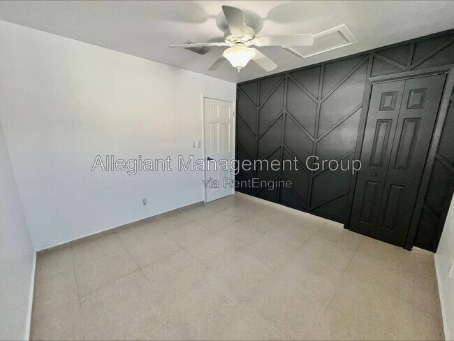 Building Photo - 1211 Lehigh St