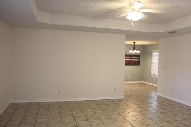 Building Photo - 779 Pearl Sand Dr