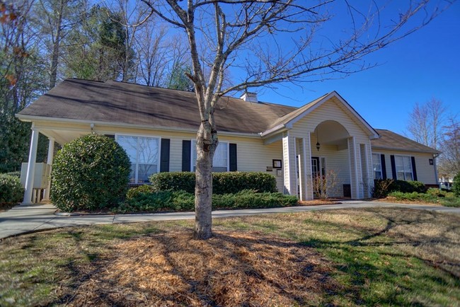 Clubhouse - Nantahala Village