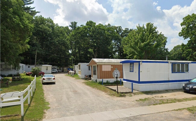 Primary Photo - Lakeview Mobile Home Park