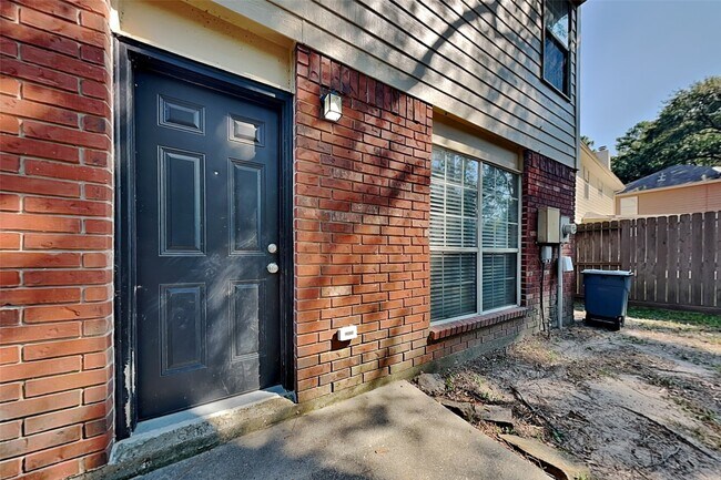 Building Photo - 3902 Sweetgum Hill Ln