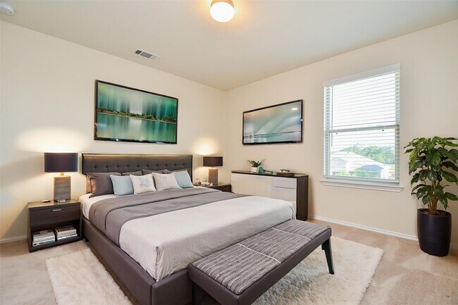 Building Photo - 2730 Ibis Wy